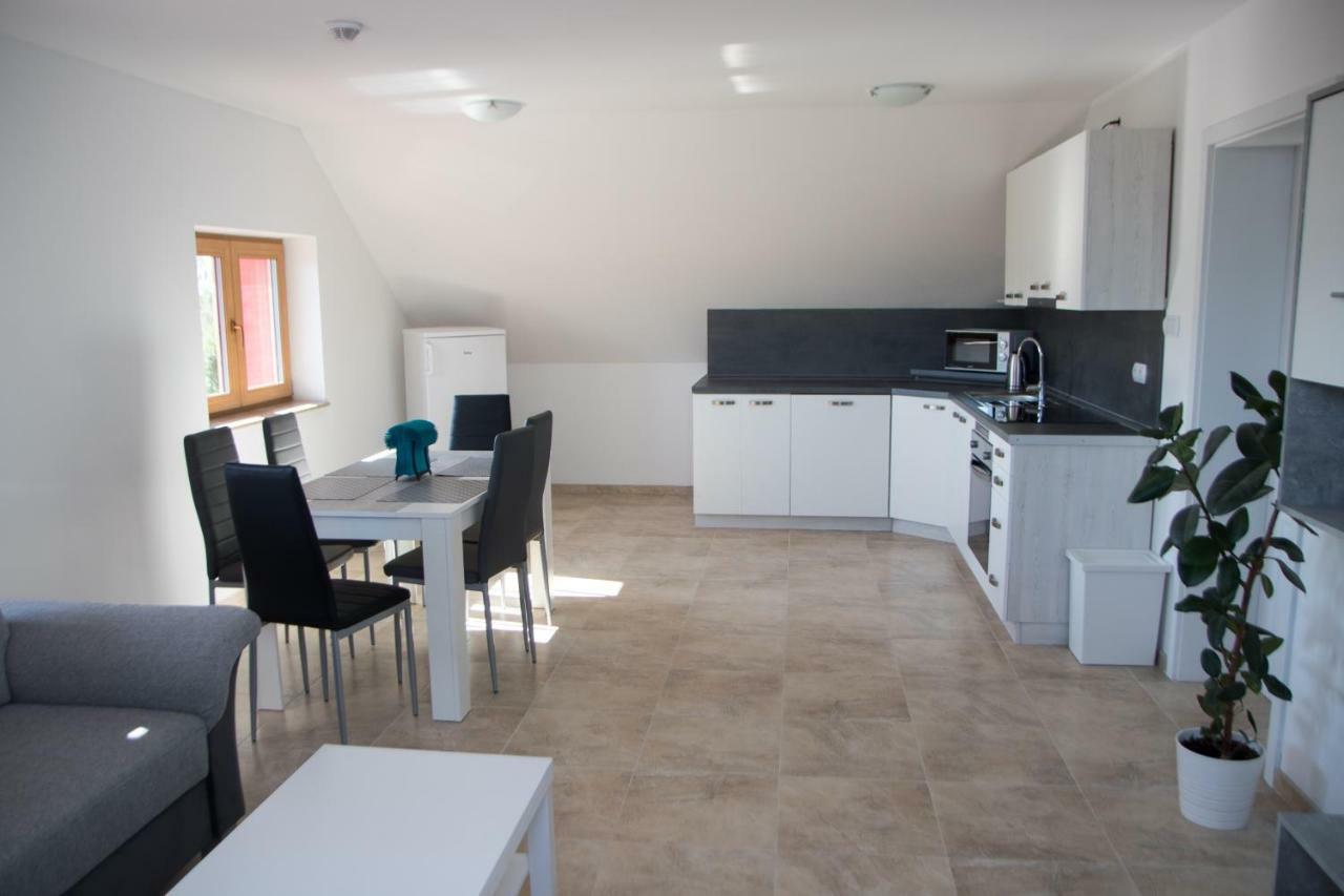 Apartmán U Fuxů Zleby Exterior foto